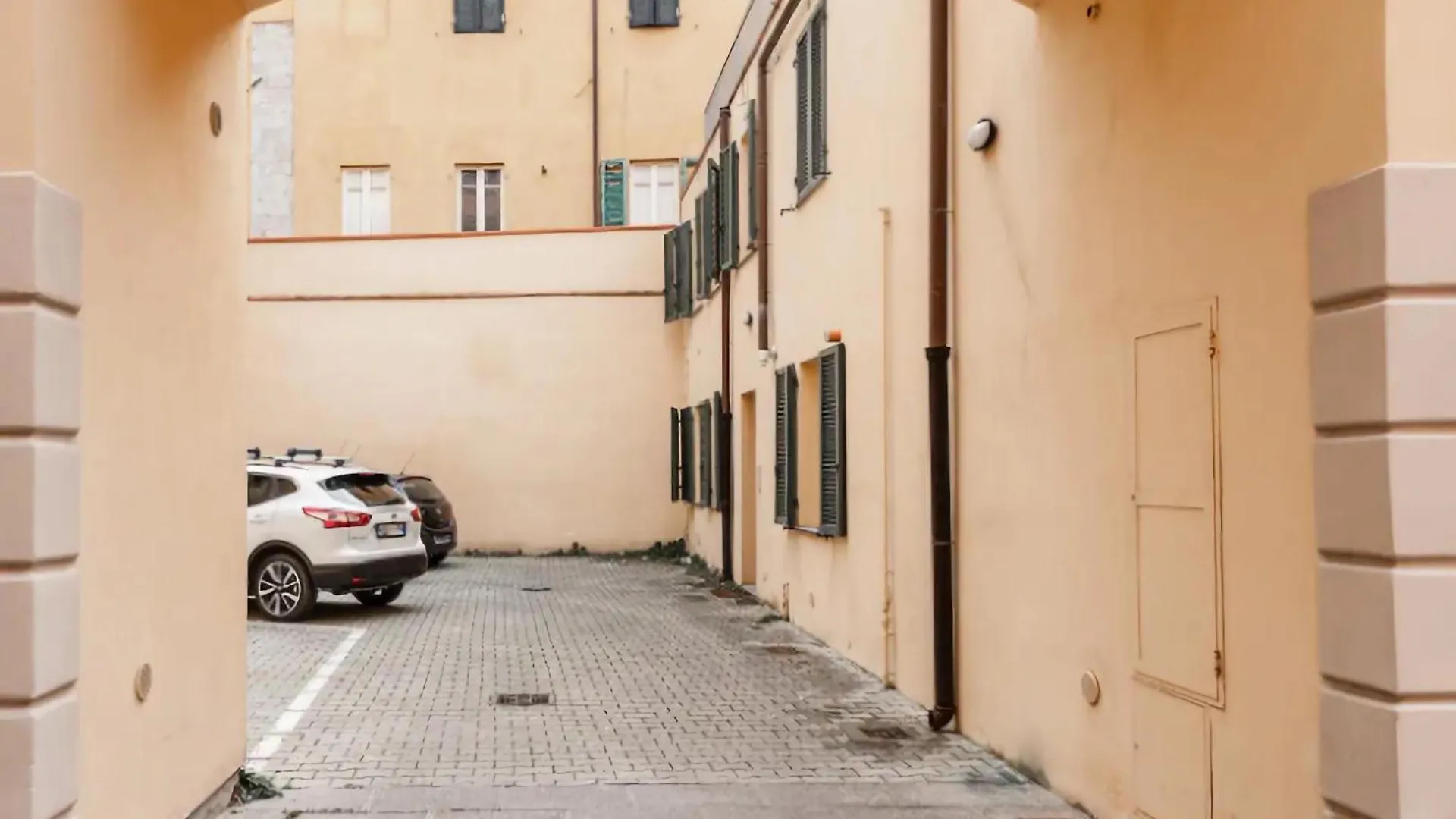 Appartamento Nel Centro Storico Di بيزا إيطاليا